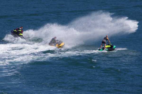 06 August 2022 - 15-23-45

-------------
My jet-skiers in Dartmouth rant.